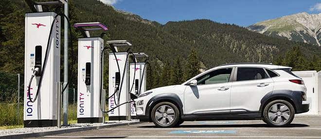 Voiture électrique et borne de recharge