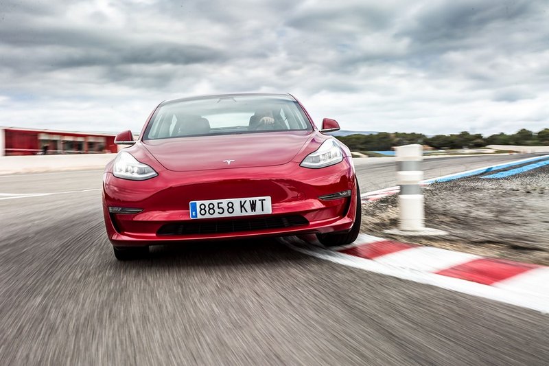 La Tesla Model 3 Performance est l'une des voitures électriques les plus rapides de 2023.